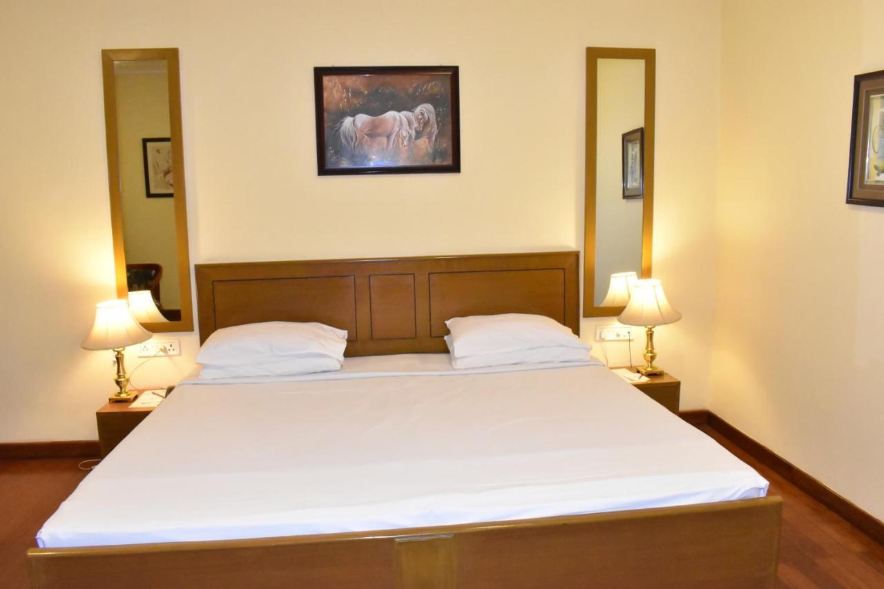 Hotel The Royal Residency Bodh Gaya Exterior foto