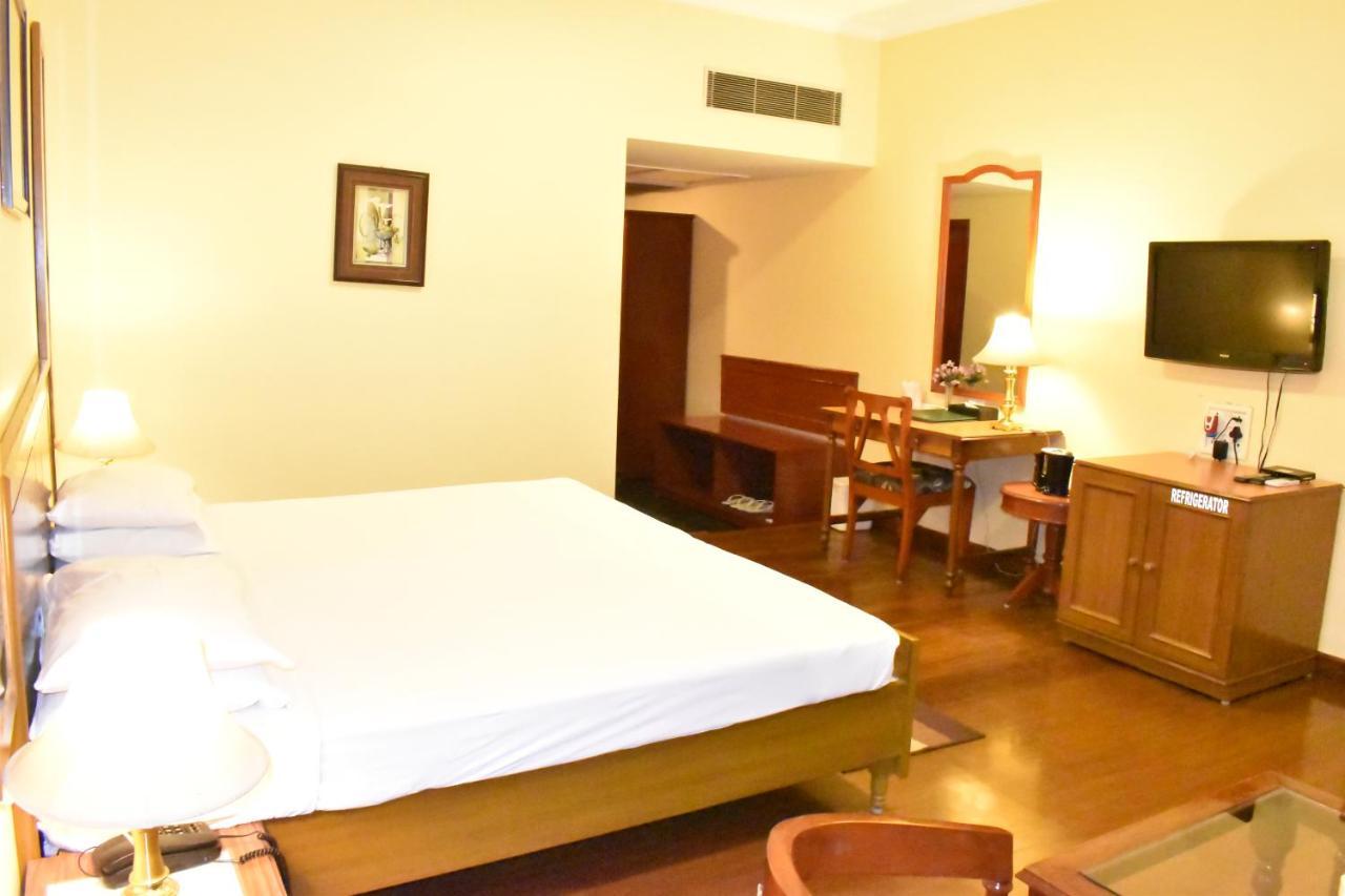 Hotel The Royal Residency Bodh Gaya Exterior foto