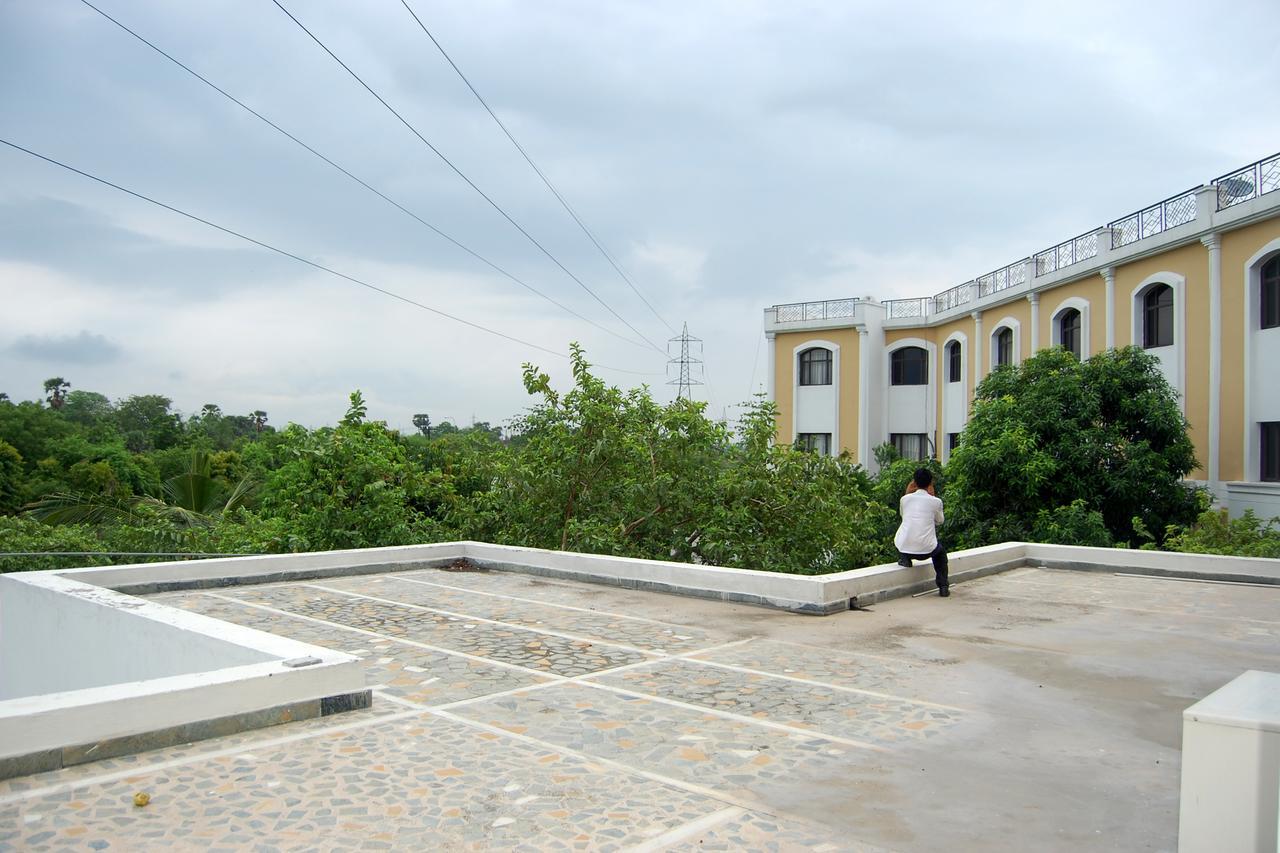 Hotel The Royal Residency Bodh Gaya Exterior foto