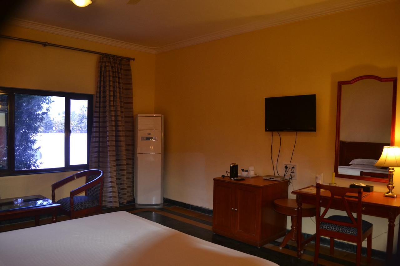 Hotel The Royal Residency Bodh Gaya Exterior foto