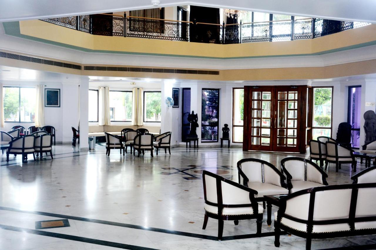 Hotel The Royal Residency Bodh Gaya Exterior foto